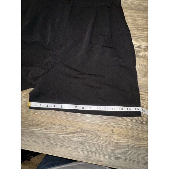 OPEN EDIT women's Shorts Size 8 black front pleats. NWOT. 16 - Picture 9 of 10